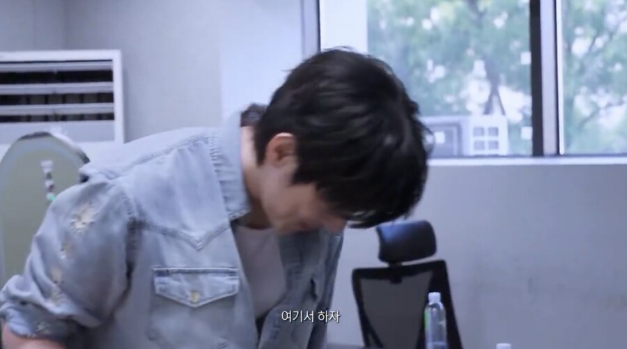 헬로키티 그림자 따라했지만 콩이 되어버린 연예인 .jpg_5.png