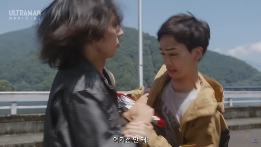 울트라맨 최신작 주인공이 정체를 숨기는 이유_7.jpg