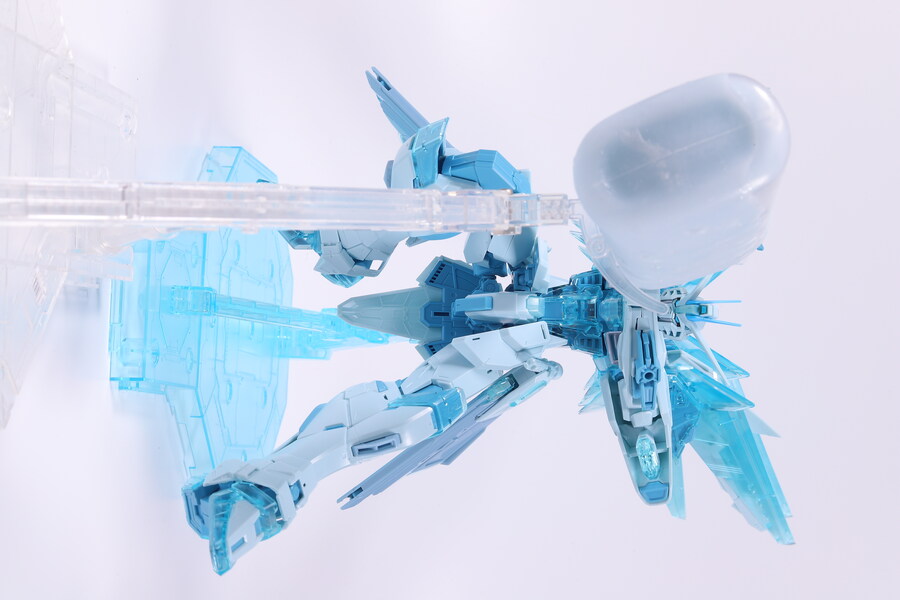 MG] 프리덤 건담 2.0 (크로스 콘트라스트 컬러 클리어 블루 Ver.)_53.jpg