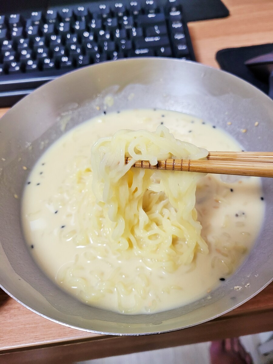 오뚜기 콩국수라면_3.jpg