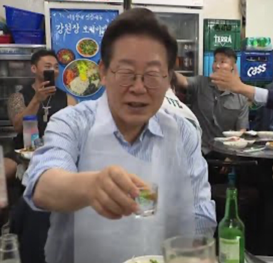 이제명씨는 미국에 버려진 시점에서 해피엔딩은 불가능한데_1.jpg
