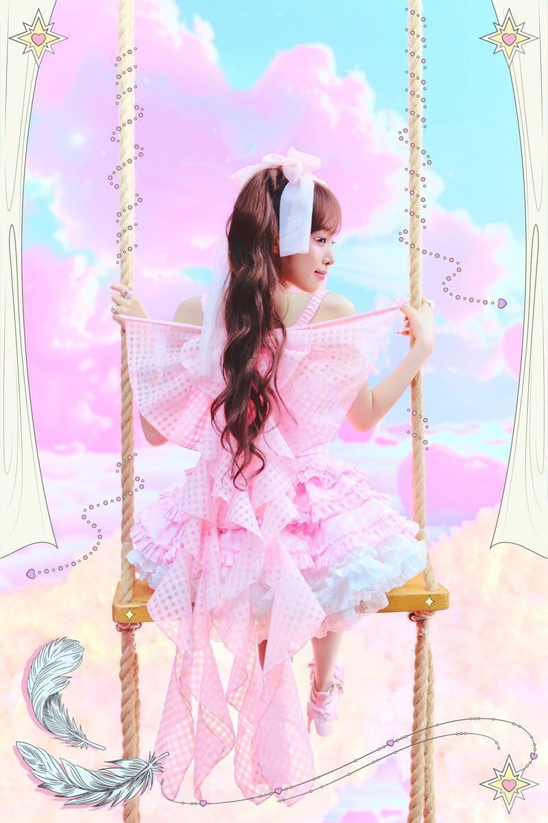 [최예나] "Blooming Wings" 콘셉트 포토_1.jpg