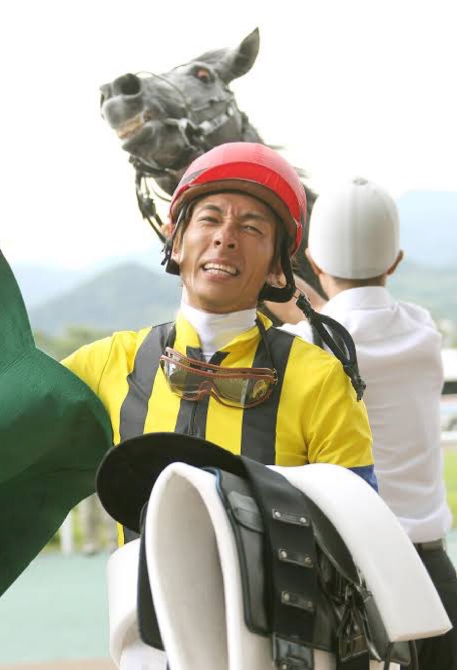 경마) / 말딸) 투혼 주입 전 / 후_2.jpg