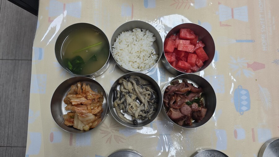 오늘 점심_1.jpg