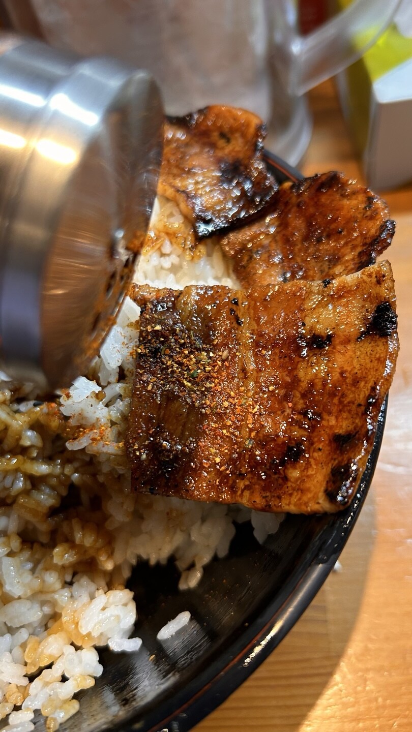 돼지대학 1kg 덮밥 도전, 속은 기분...!_17.jpg