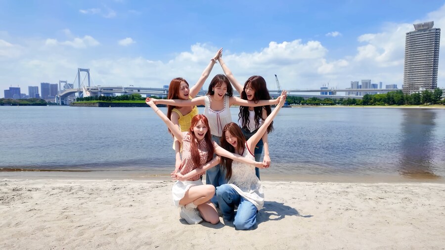 르세라핌, 월드투어 중 준비한 깜짝 선물…"♥피어나 위해"_3.png