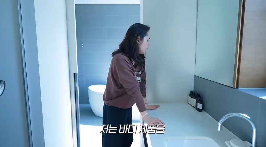 한가인이 바디 제품 고를 때 자녀들에게 허락받는 이유_1.jpg