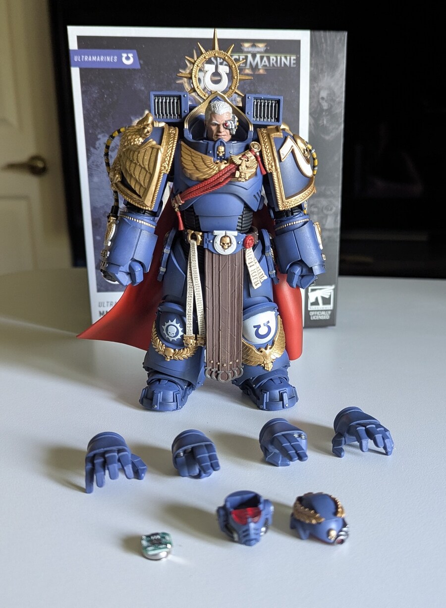 [조이토이] 워해머40K 스페이스마린2 마니우스 칼가_1.jpg