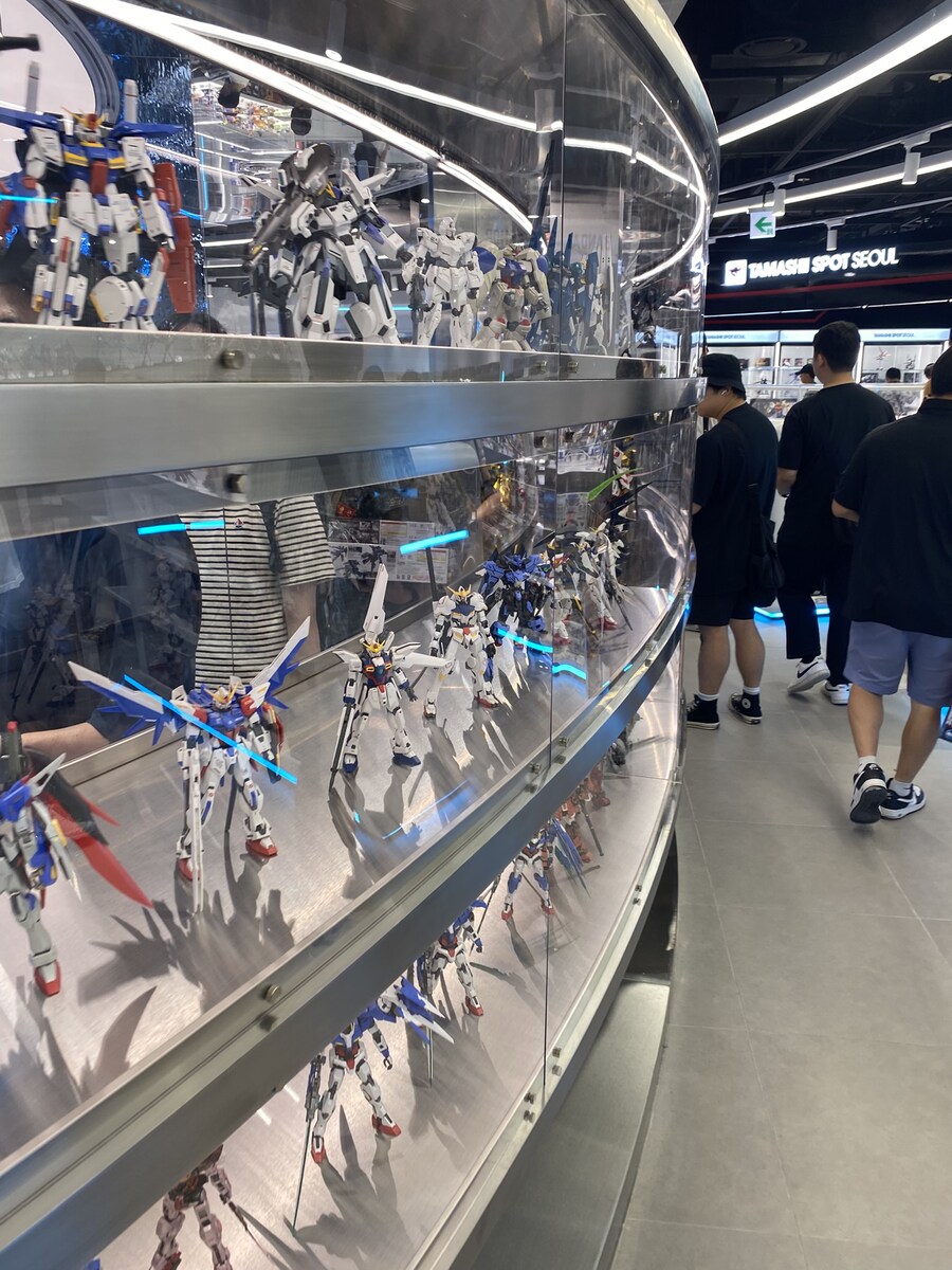 스압주의) 리뉴얼된 용산 건담베이스, 반다이남코 코리아 스토어 방문 및 후기_10.jpg