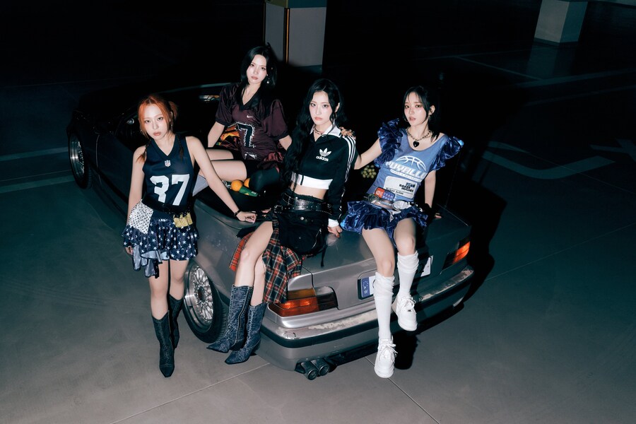 [아이칠린] "WILD CHERRY" 콘셉트 포토#2_8.jpg