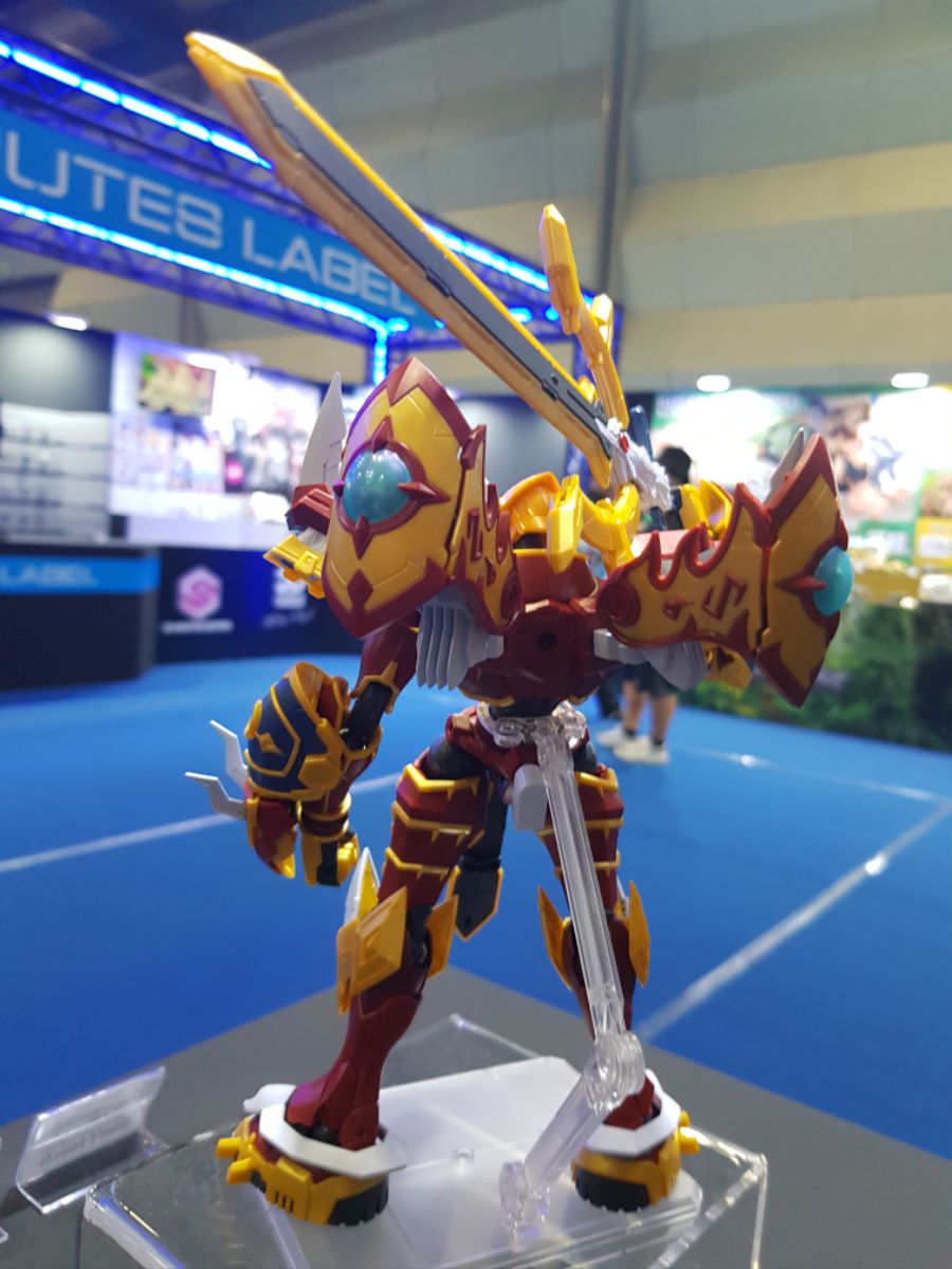 FRS Amplified 카이젤 그레이몬 펀 엑스포 전시 사진_9.jpg
