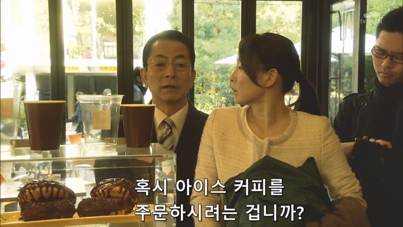 위법수사를 밥 먹듯이 하는 주인공의 내로남불_1.jpg