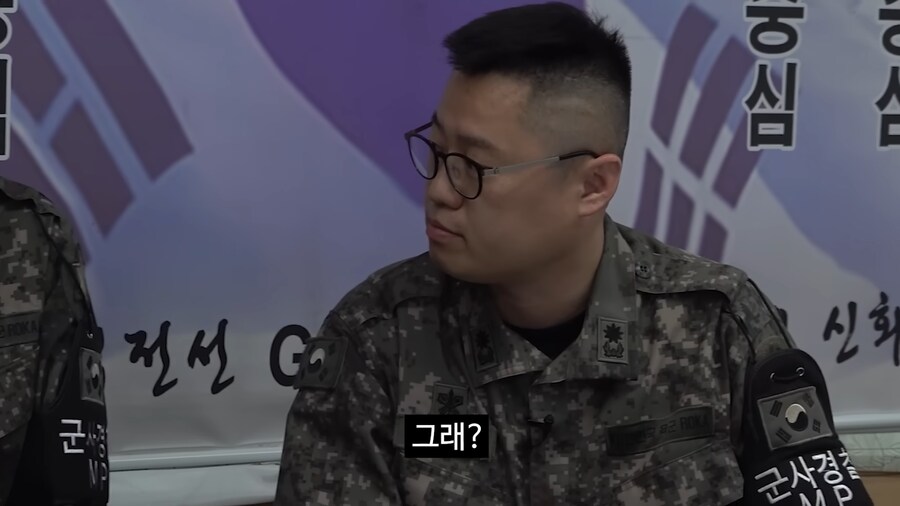 충주맨 이 장면 별 거 아닌데 웃기네 ㅋㅋㅋㅋ_4.png