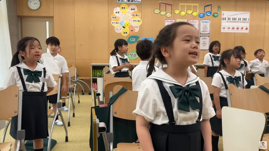 일본 초교의 급식 환경_72.jpg
