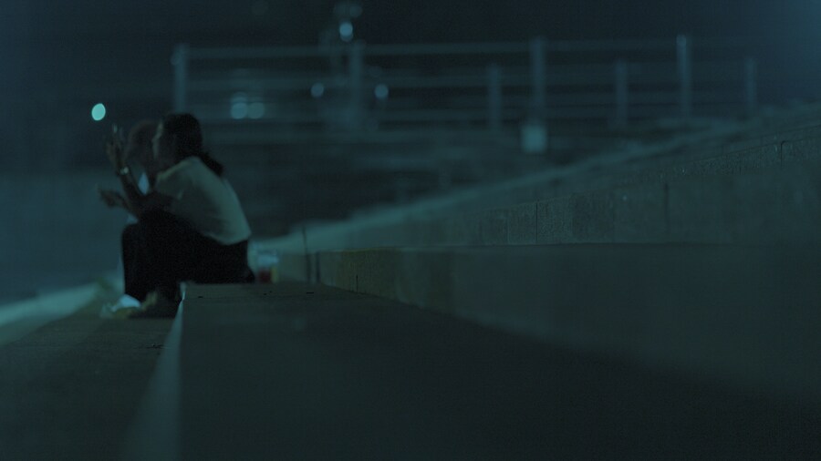 딥 블루 서울_4.png