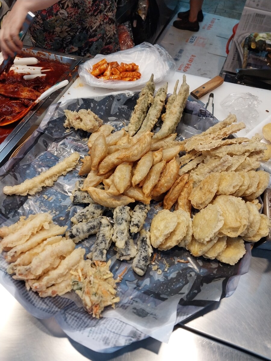 비오는날 시장매운떡볶이_1.jpg