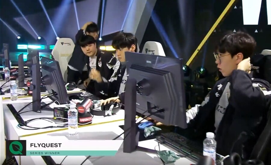 롤) 이거 짤 왜이러냐_1.png