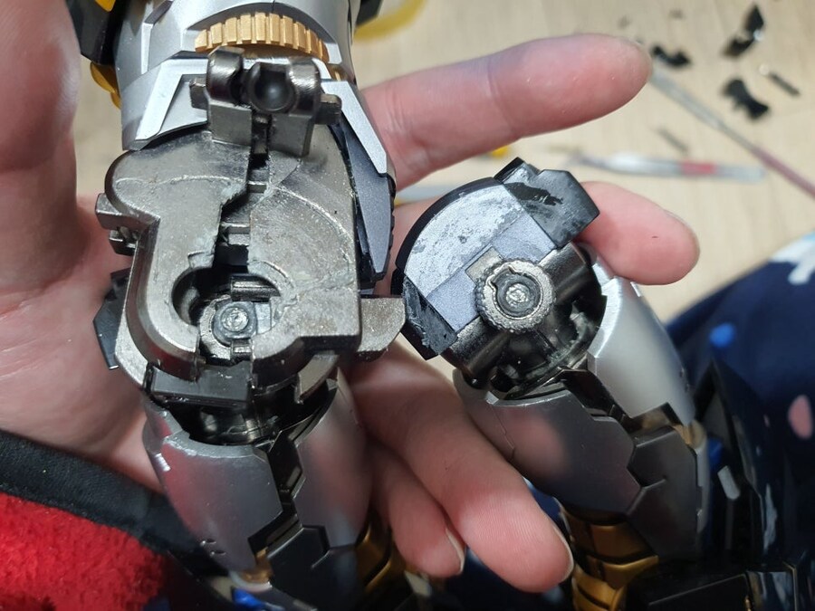 마징가의 합금이 부러졌다._8.png