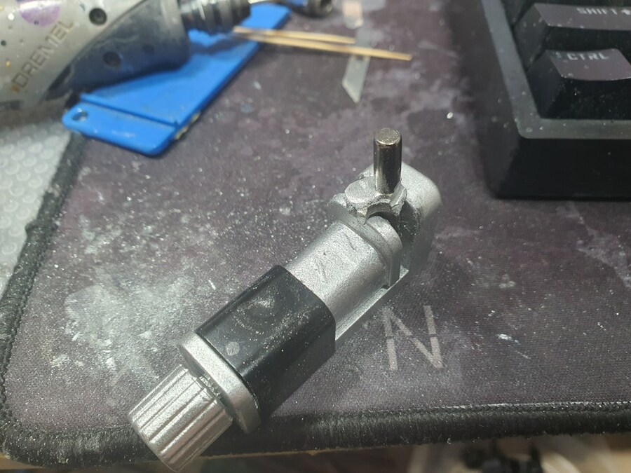 마징가의 합금이 부러졌다._33.png