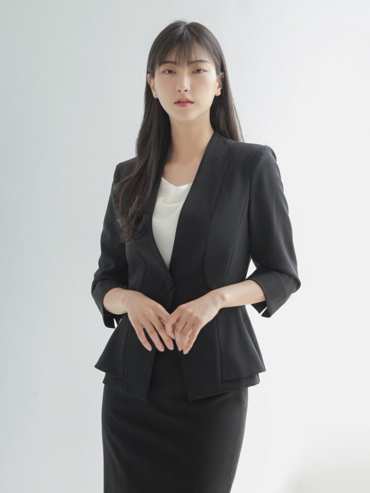 가끔 여성정장에 대해 좀 불만인게_2.png