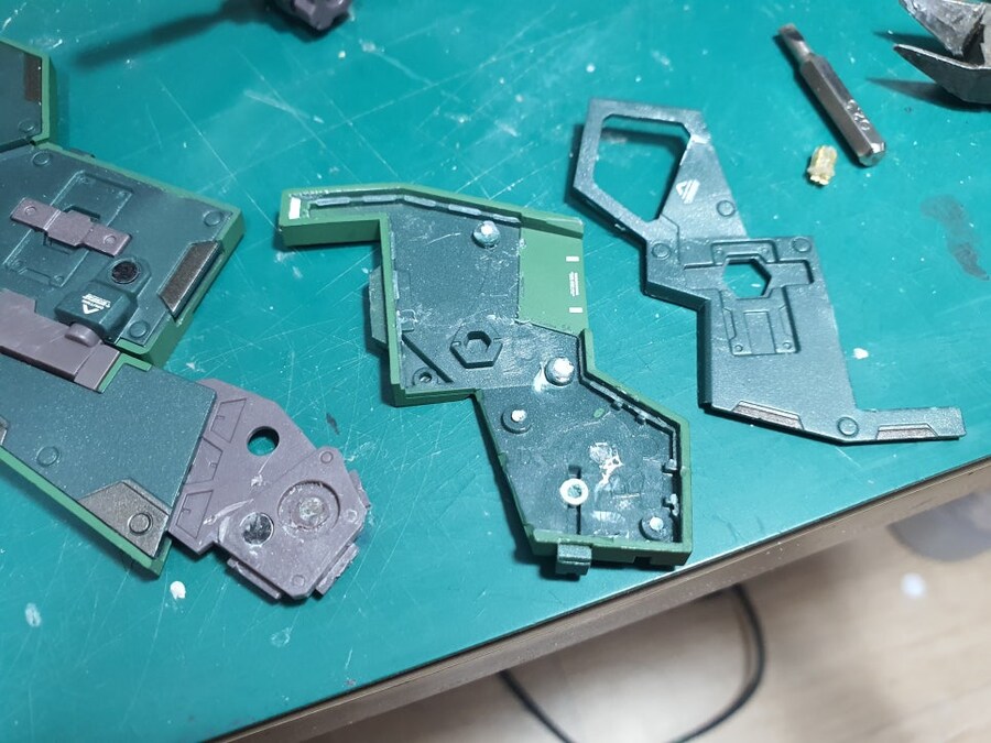 수리도 사람 봐 가면서_15.png