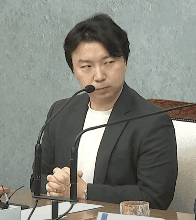 림버스)?? : 팀원들 얼굴로 합성사진 올리지마세요.(8장 스포)_1.png