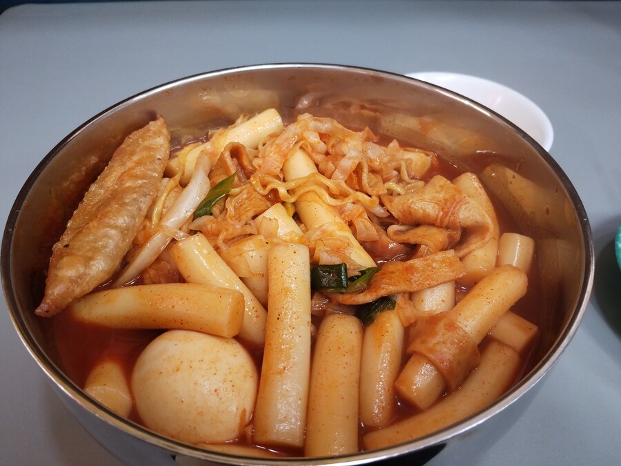 흔한 7천원짜리 라볶이_1.jpg