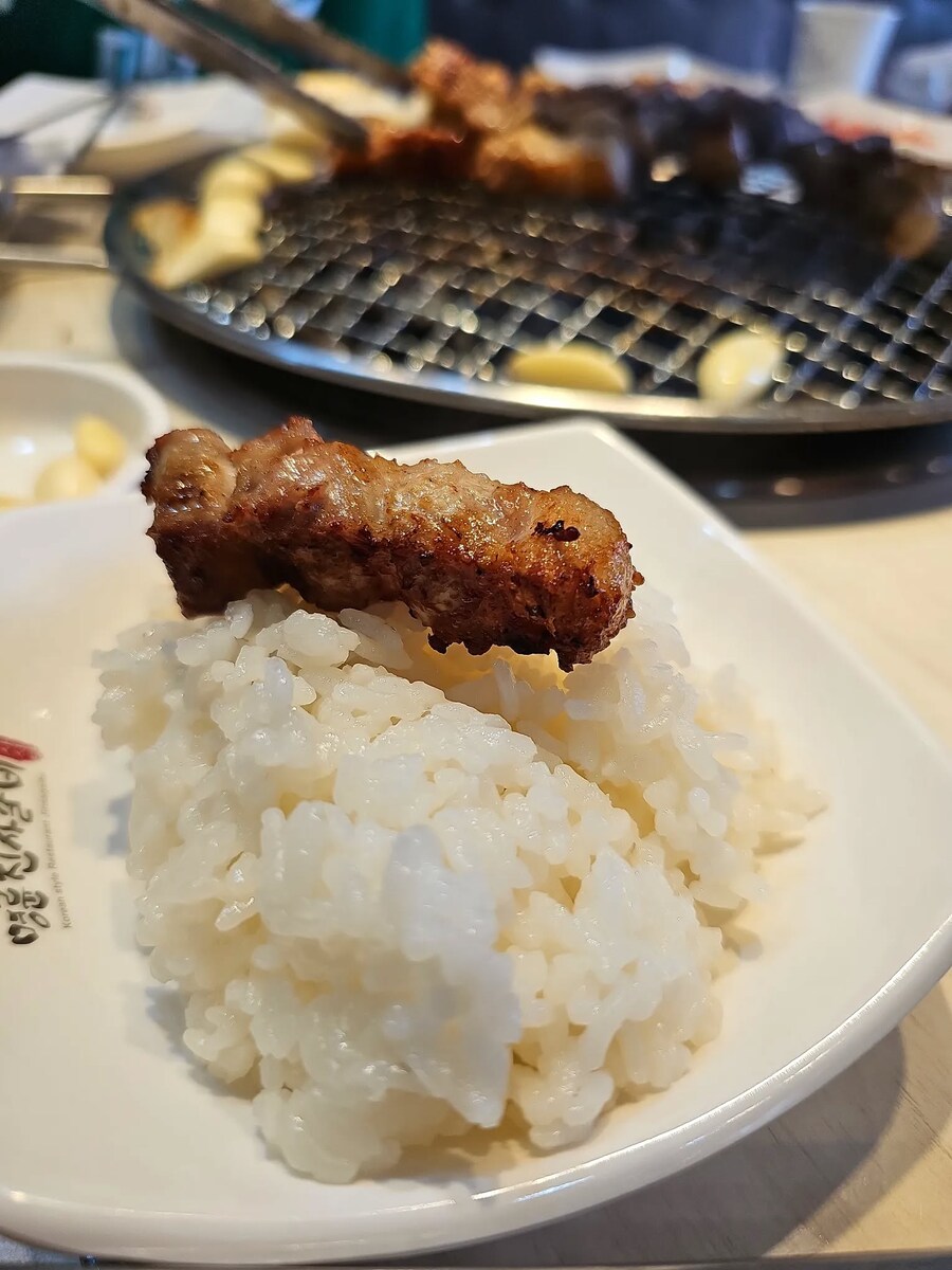 의외로 호불호 갈리는 고기뷔페. jpg_2.jpg