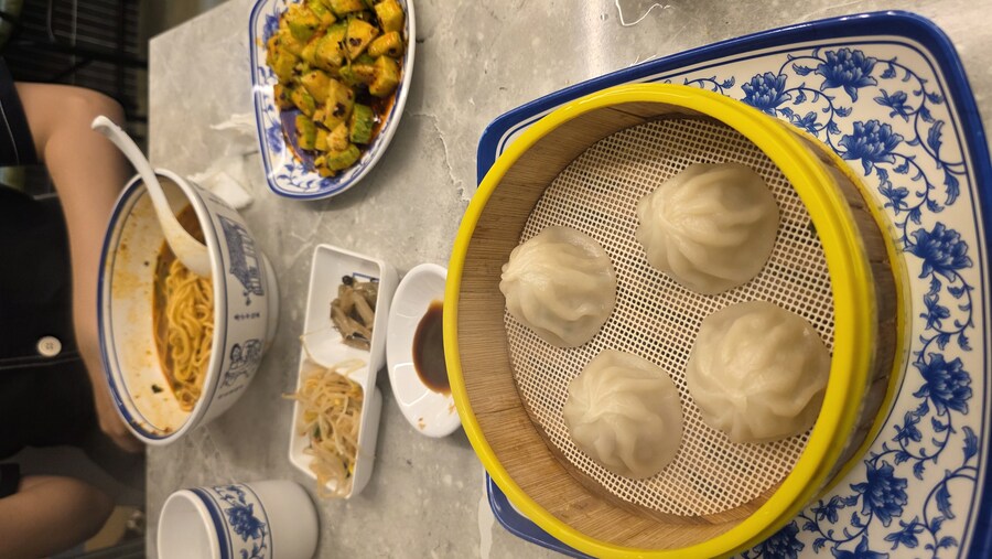 홍대입구) 우육면, 샤오롱보우_3.jpg