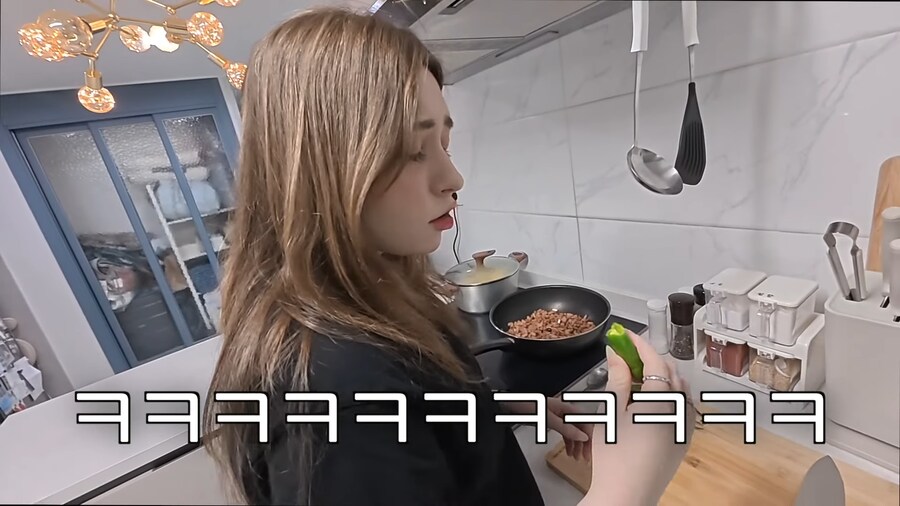???:야 누가 파스타에 청양고추를 넣어_14.png