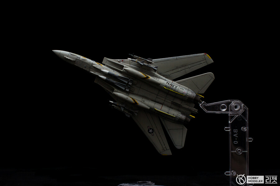 아카데미 1/144 미해군 F-14A VF-84 "졸리 로저스"_14.jpg