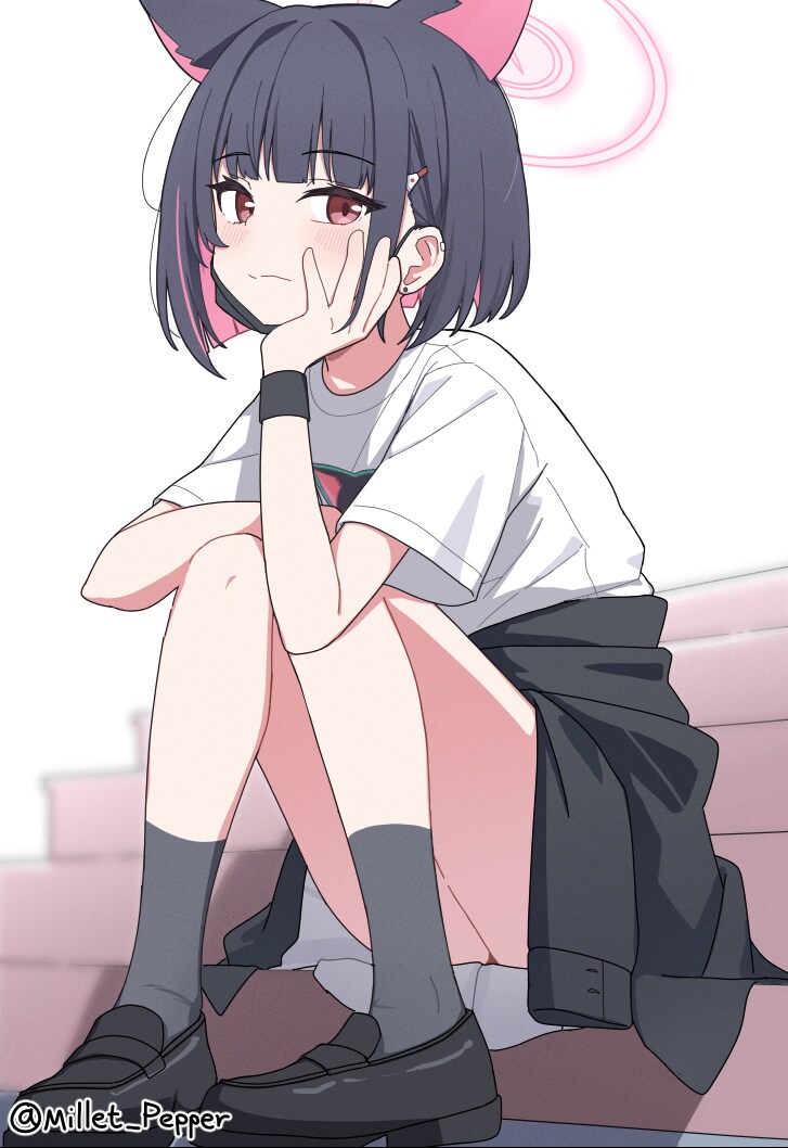 블루아카)카즈사 한마리만 키우고싶다_1.png