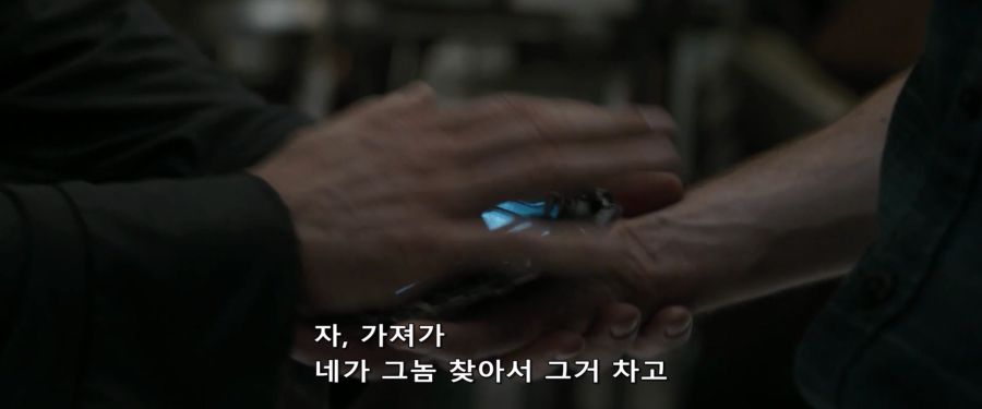 [MCU]캡틴에게 아크 리엑터를 건내줬던 토니_6.jpg
