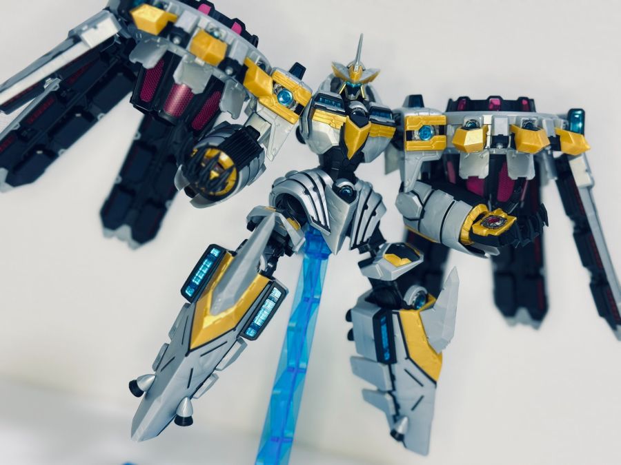 [맥스 팩토리] PLAMAX 아제우스 가조립 사진_1.jpg