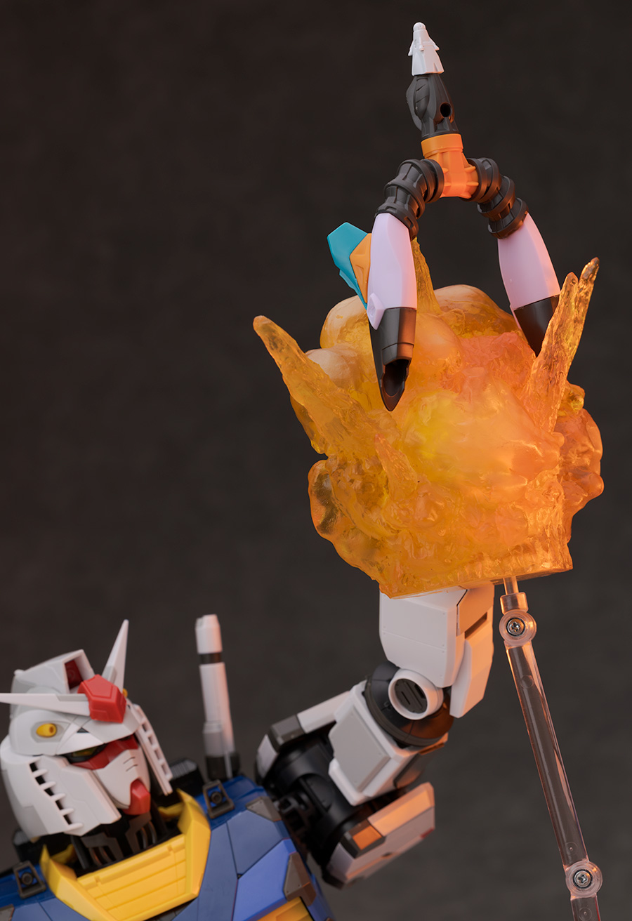 HG GQ 1/144 지프레드 해외 리뷰_86.jpg