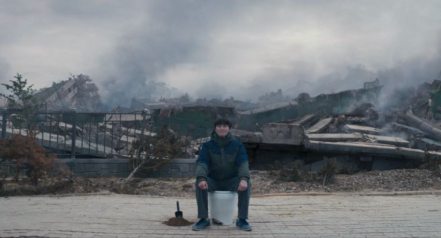 영화속 아파트에서 사는 사람들_12.jpg