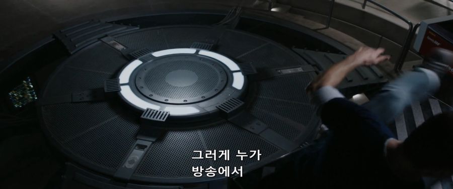 [MCU]토니 스타크의 치명적인 실수_4.jpg