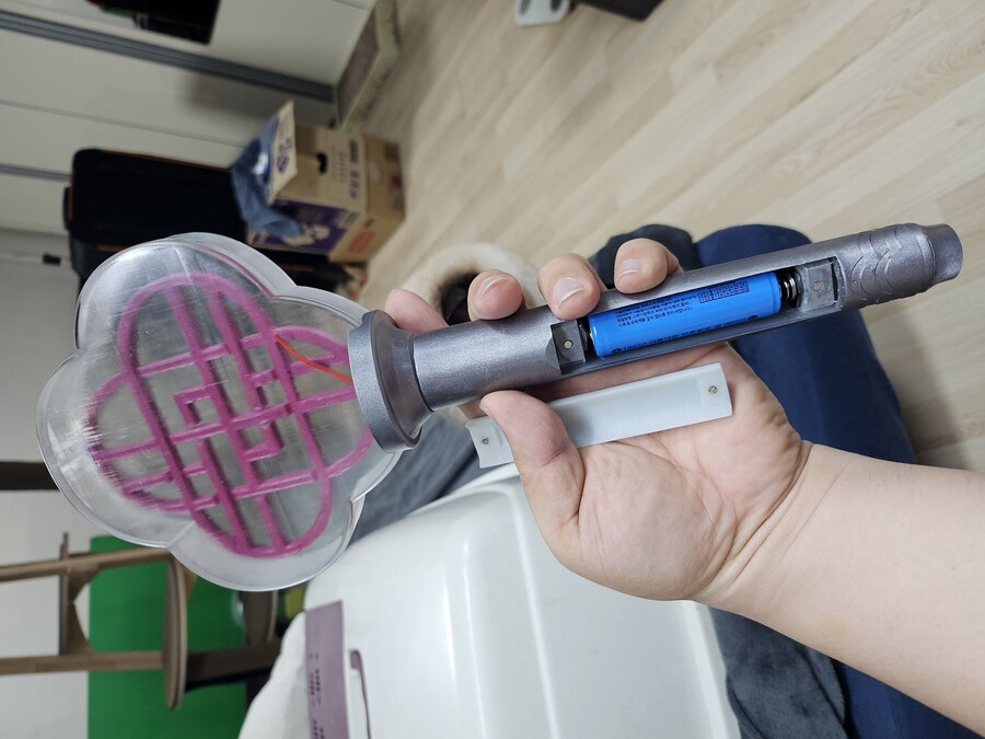 케이팝 데몬 헌터스 응원봉 만들어 봤습니다_16.jpg