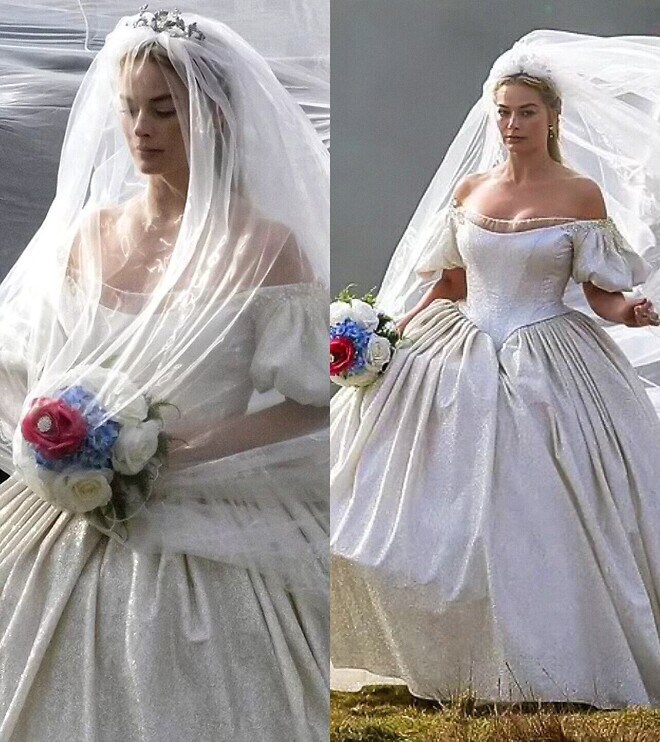 과도한 성적 표현 담은 에메랄드 페넬의 '폭풍의 언덕'_1.jpg