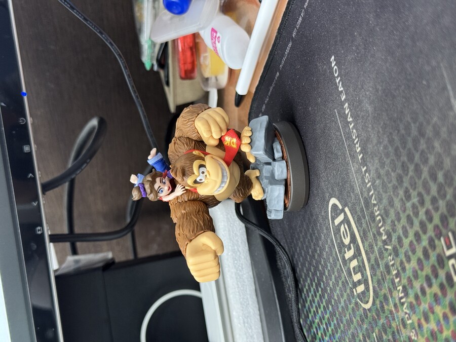 이런 퀄리티의 아미보를 국내 정발 안해주다뇨 ㅠㅠ_1.jpg