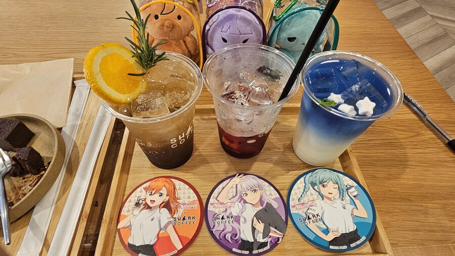 샤크 커피 콜라보 왔습니다_2.jpg