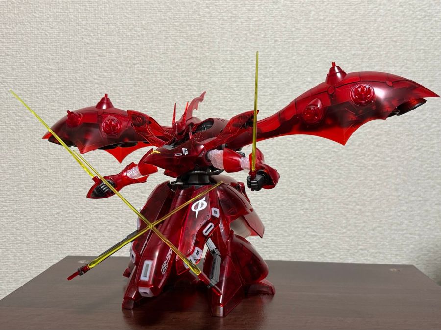 HGUC 1/144 나이팅게일 클리어 컬러 전시 & 가조립 사진_21.jpg