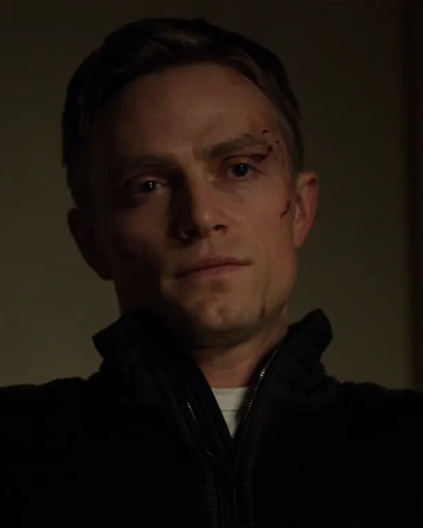 MCU)호크아이 악당버전_1.webp