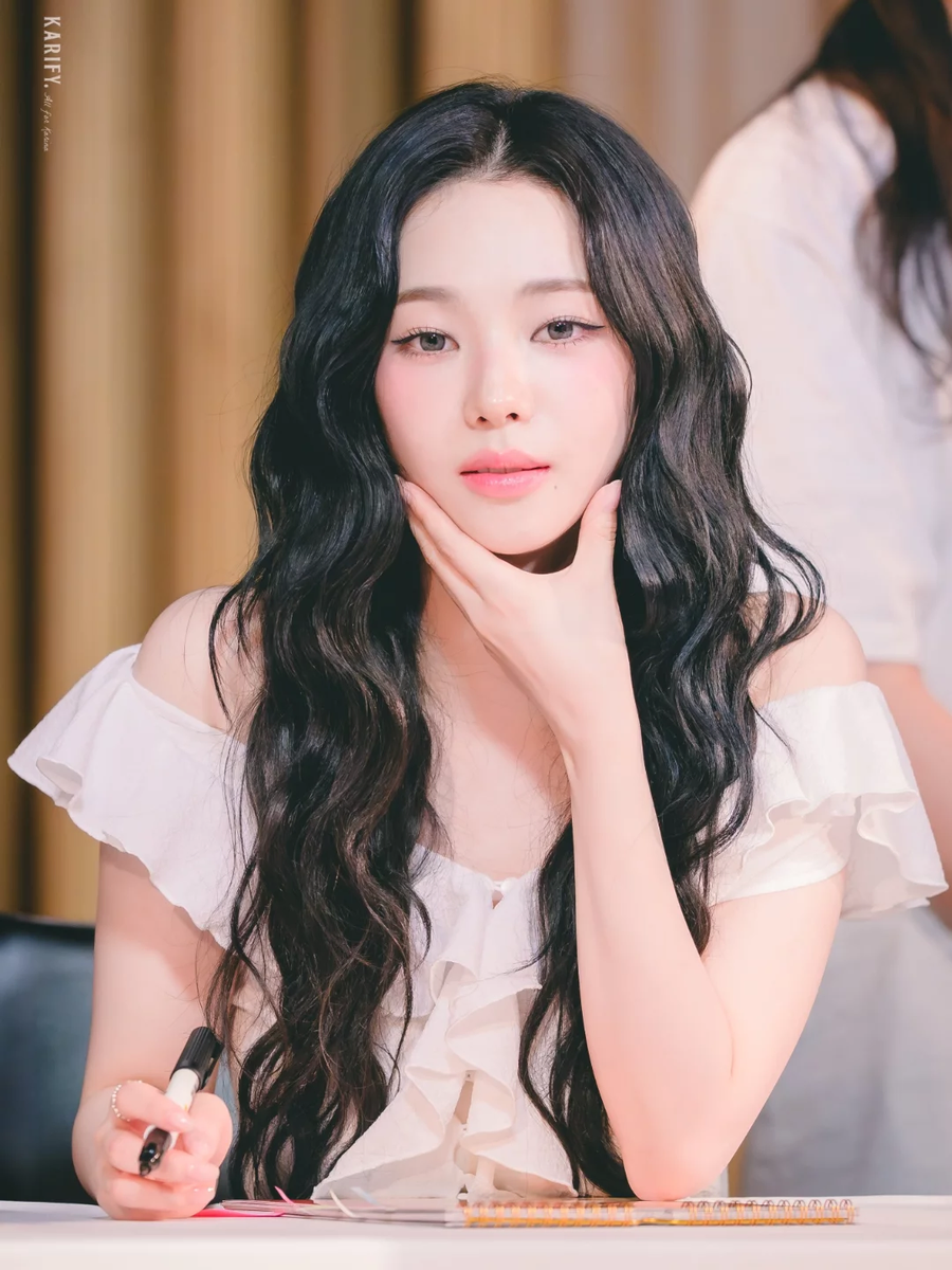 카리나~~~_6.webp