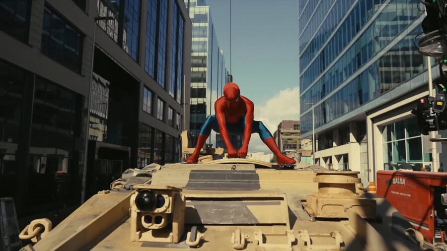 MCU) 촬영 현장 영상을 공개한 [스파이더맨: 브랜드 뉴 데이]_3.jpg