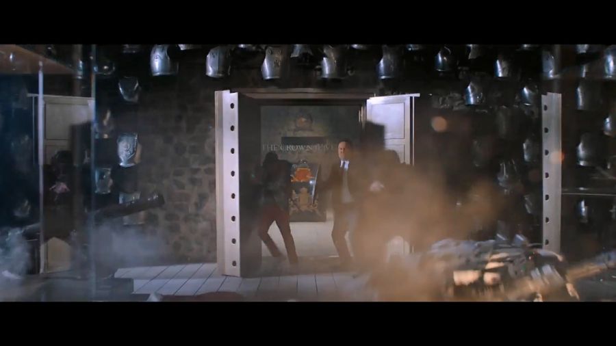 [MCU]캡틴 아메리카처럼 멋지게 방패를 던지고 싶었던 해피_2.jpg