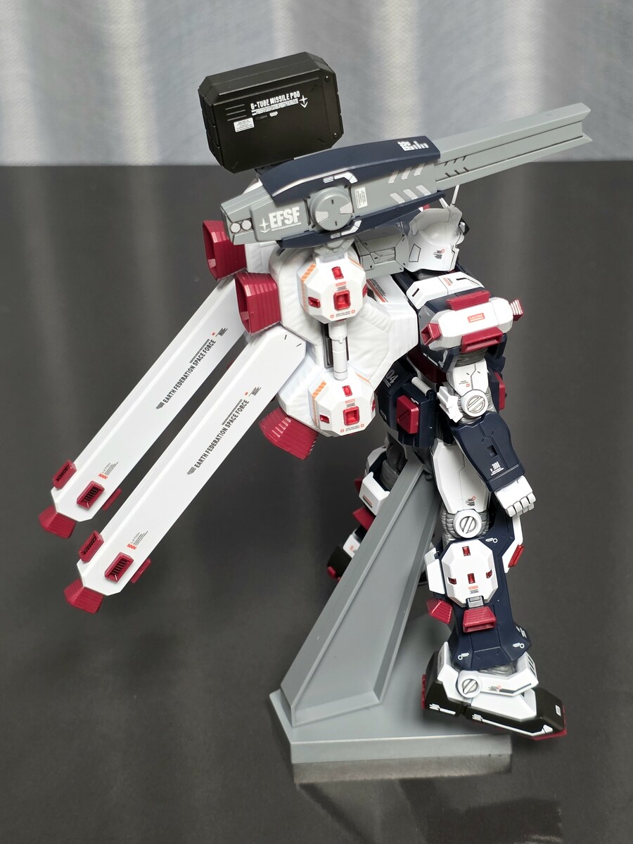 [HG] 풀아머 건담_건담 썬더볼트_7.jpg