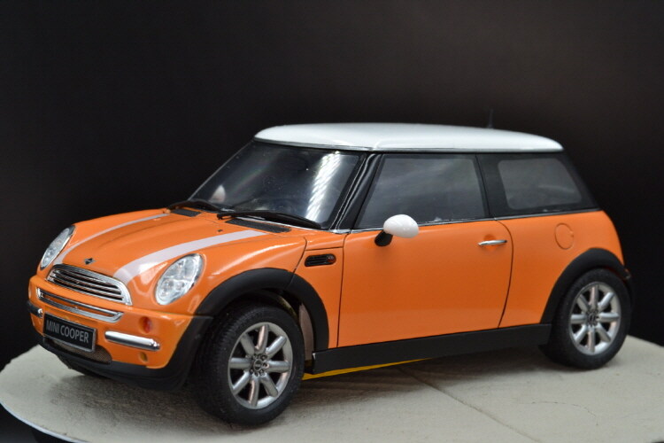 미니 쿠퍼 (R50) (Fujimi 1:24)_1.jpg