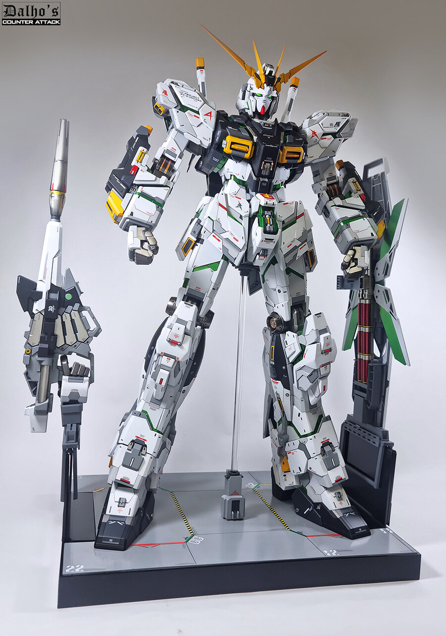 [完成] 1/48 메가사이즈 유니콘 뉴건담 커스텀_23.jpg