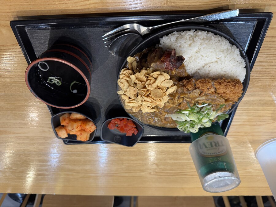 전 금요일마다 카레를 먹습니다._9.jpg